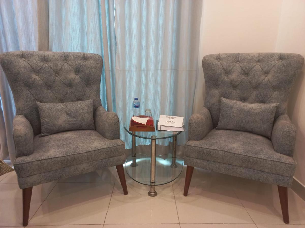 White House Residencia Hotel Равалпинди Екстериор снимка