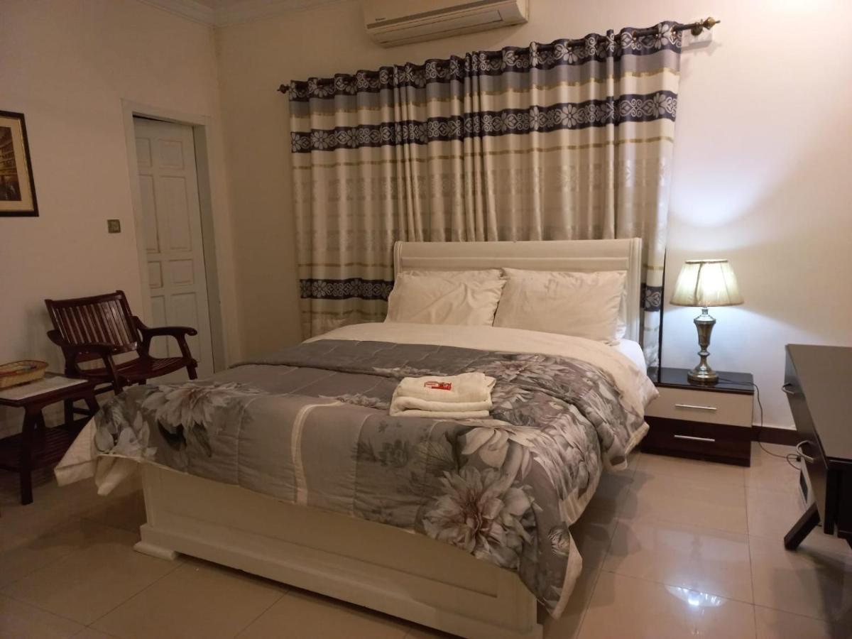 White House Residencia Hotel Равалпинди Екстериор снимка